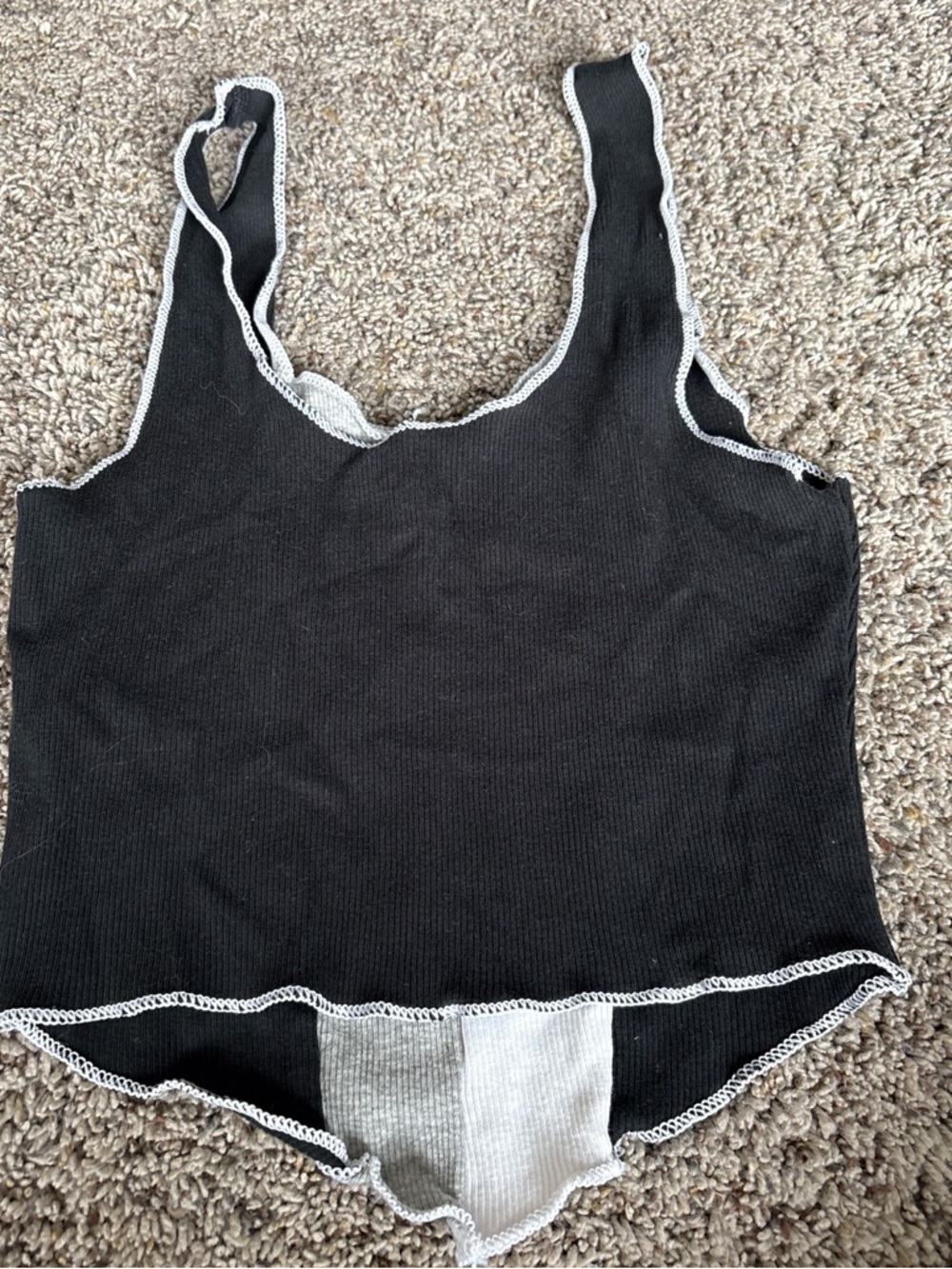 Colorblock Ribbed Tank Top in Black, Gray & White - Picture 3 of 3